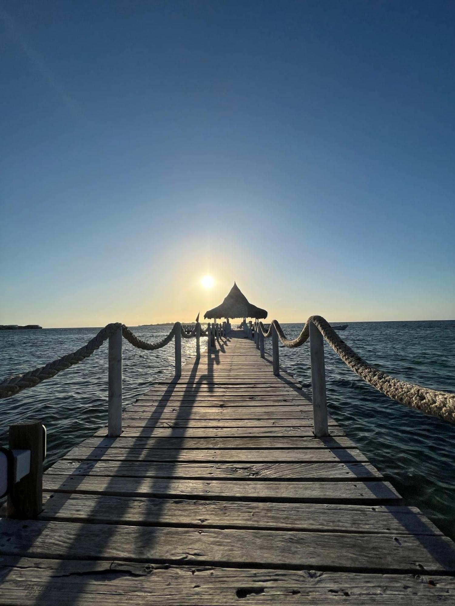 Tintipan Hotel Tintipan Island Экстерьер фото