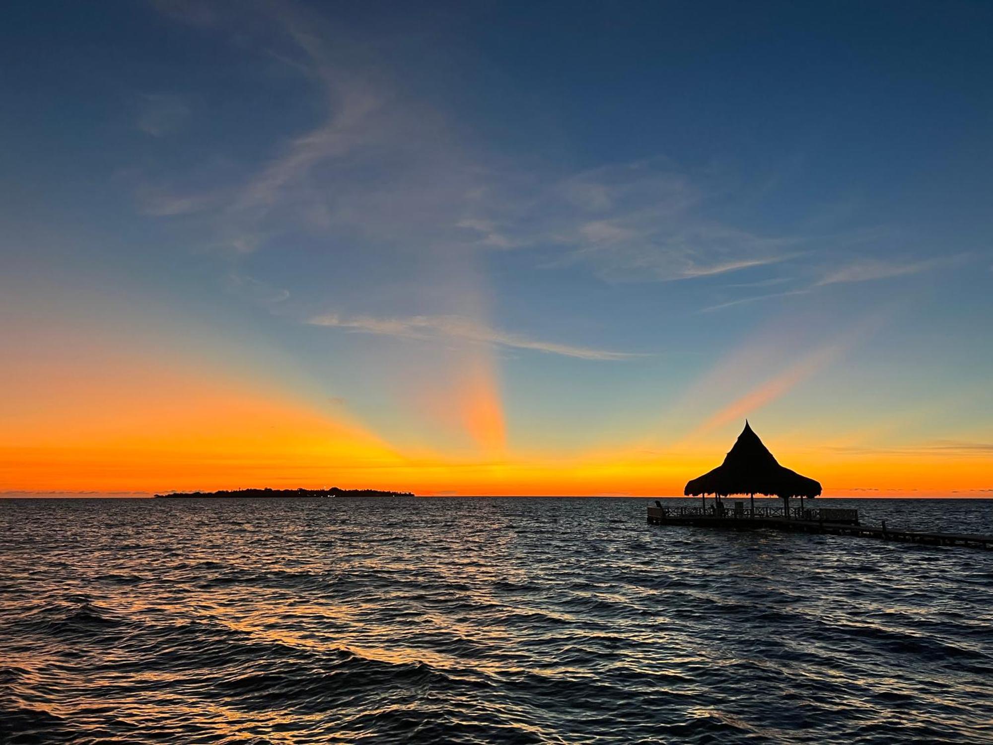 Tintipan Hotel Tintipan Island Экстерьер фото